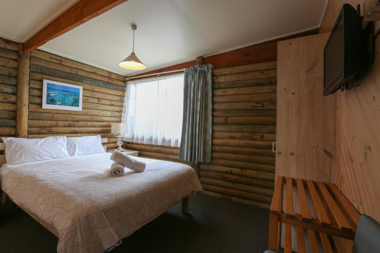 Lazy Acre Log Cabins Лейкс-Ентранс Екстер'єр фото